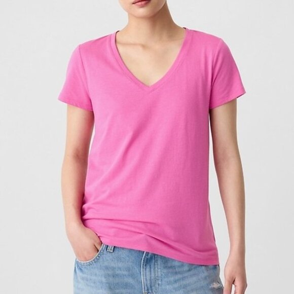Gap Favorite Tee V-Neck T-Shirt Short Sleeve Top Happy Pink Size Medium NEW - Picture 1 of 6